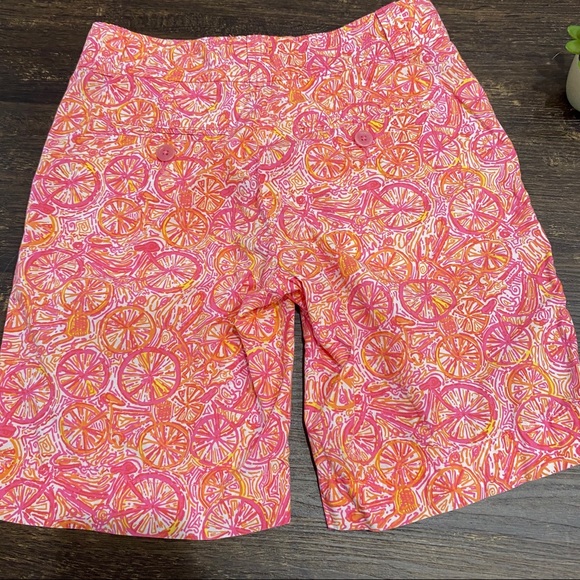 Lilly Pulitzer 10 Speed Bicycle Print Resort Short - Picture 8 of 10